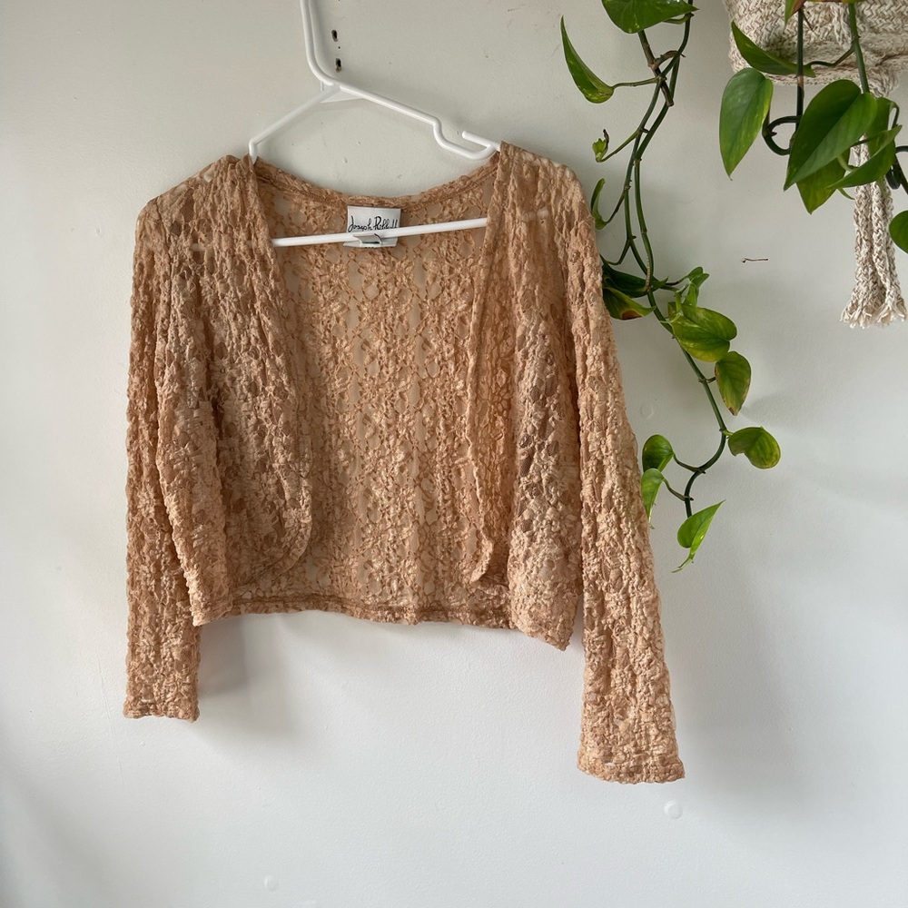 90’s two piece lace shirt and shrug combo - Picture 8 of 9